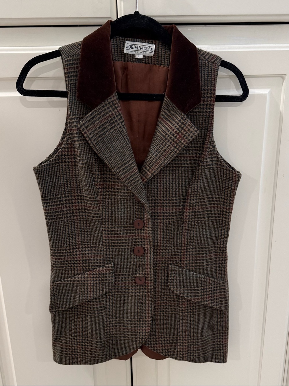 Vintage Jordan & Cole Brown Plaid Vest with velvet Collar